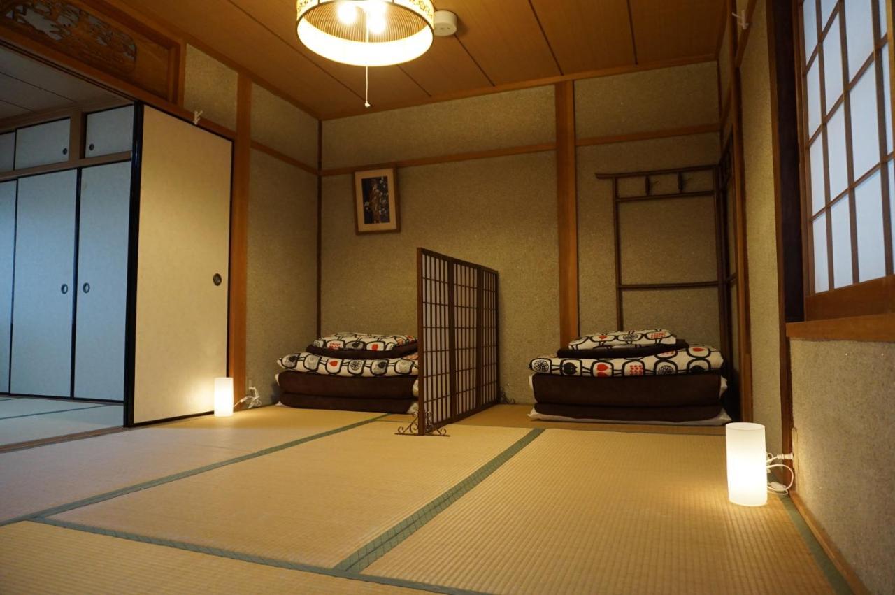 Guesthouse Ten-Roku - Female Only Osaka Ngoại thất bức ảnh
